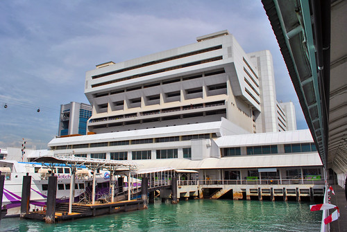 HarbourFront Centre, INDesign Marketing Services office system furniture Singapore | office renovation contractor Singaopre