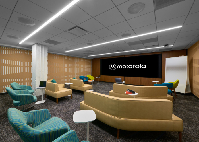 Motorola Offices – Chicago, INDesign Marketing Services
