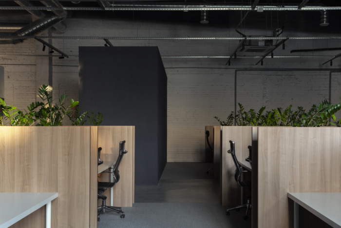 Loóna Offices – Minsk, INDesign Marketing Services