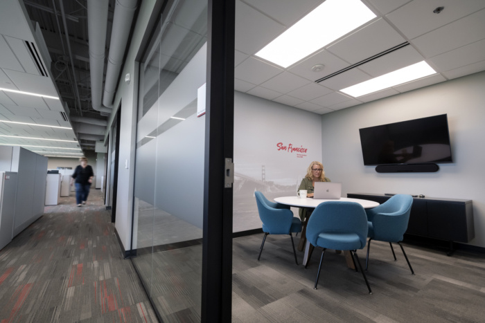 Abbott Laboratories Employees Credit Union (ALEC) Offices – Gurnee, INDesign Marketing Services