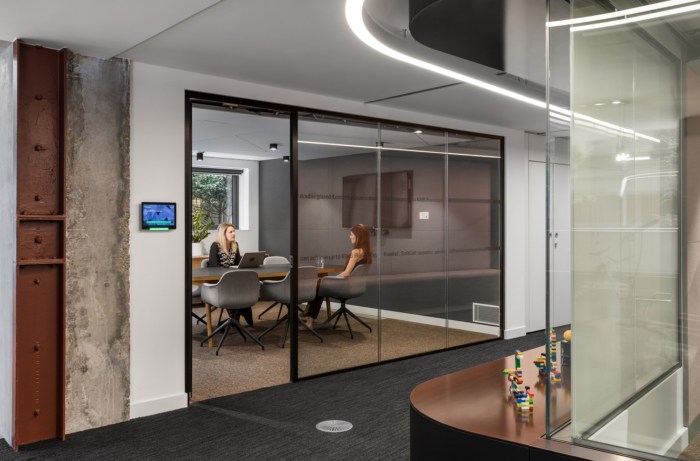 Oktra Clerkenwell Offices – London, INDesign Marketing Services