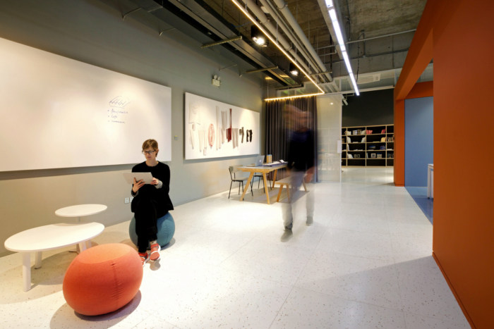 Santoni Offices – Shanghai, INDesign Marketing Services