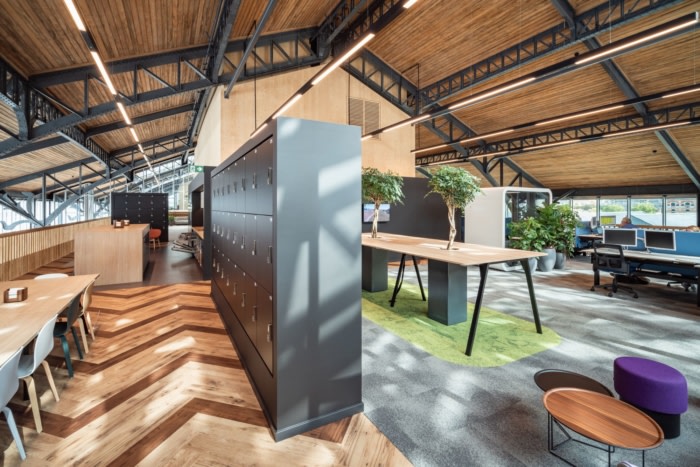 B/S/H/ Offices – Brussels, INDesign Marketing Services