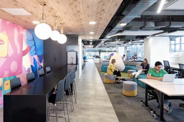 Unilever Offices – Santiago, INDesign Marketing Services