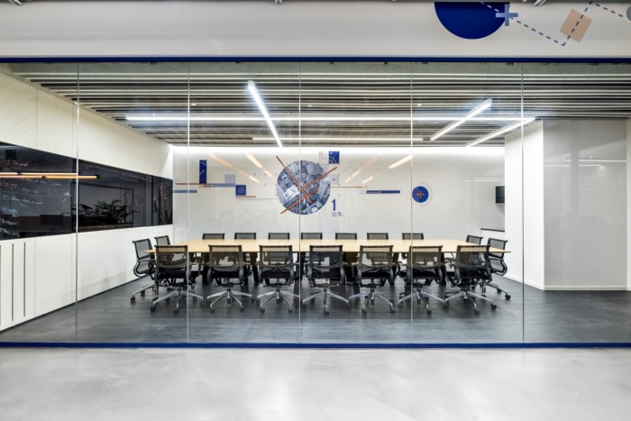 Locusview Offices – Herzliya, INDesign Marketing Services