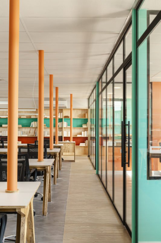 A Tour of Grupo Editorial Record’s Rio de Janeiro Office, INDesign Marketing Services