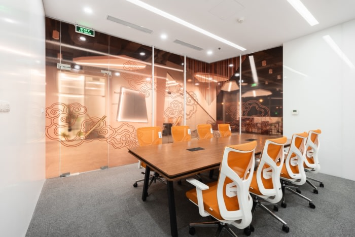 HighCommerce Offices – Hanoi, INDesign Marketing Services