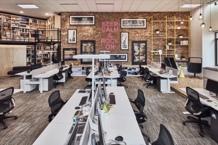 ID21 Offices – Singapore, INDesign Marketing Services