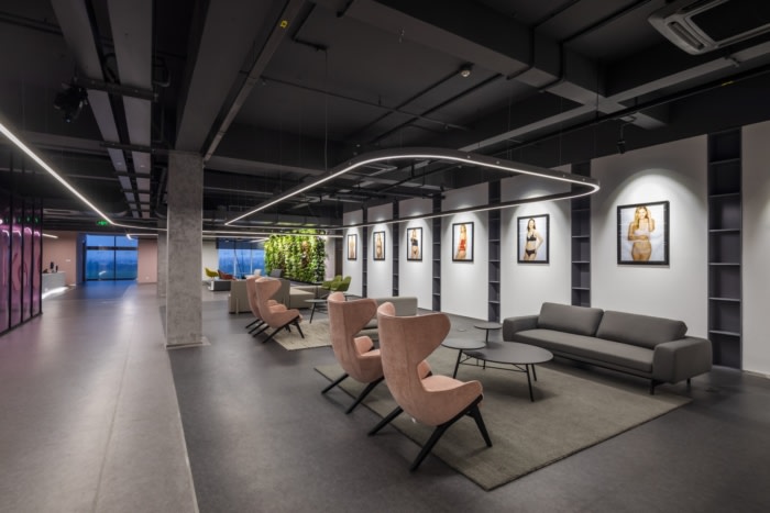 Crystal Martin Offices – Quang Châu, INDesign Marketing Services