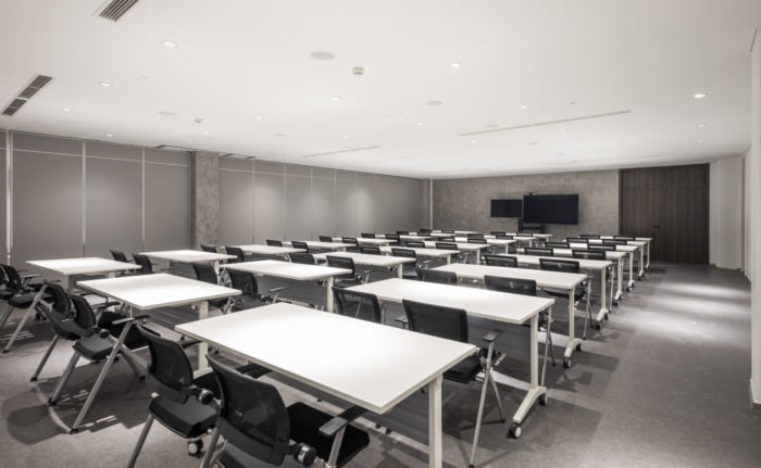 Crystal Martin Offices – Quang Châu, INDesign Marketing Services