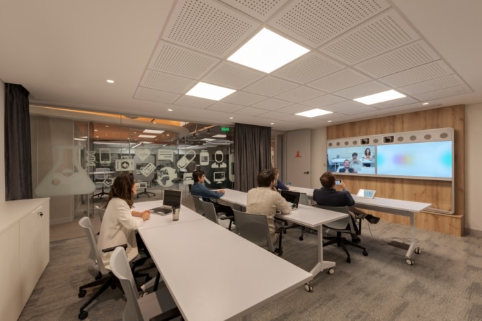 GSK Offices – Quito, INDesign Marketing Services