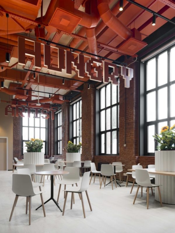 Raiffeisen TechCenter Offices – Omsk, INDesign Marketing Services