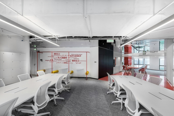 MAKU Offices – Shanghai, INDesign Marketing Services