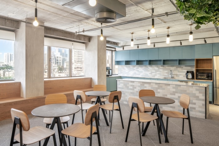 Day Two Offices – Ramat Gan, INDesign Marketing Services