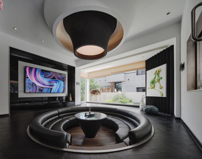 PIG House Office – Hangzhou, INDesign Marketing Services