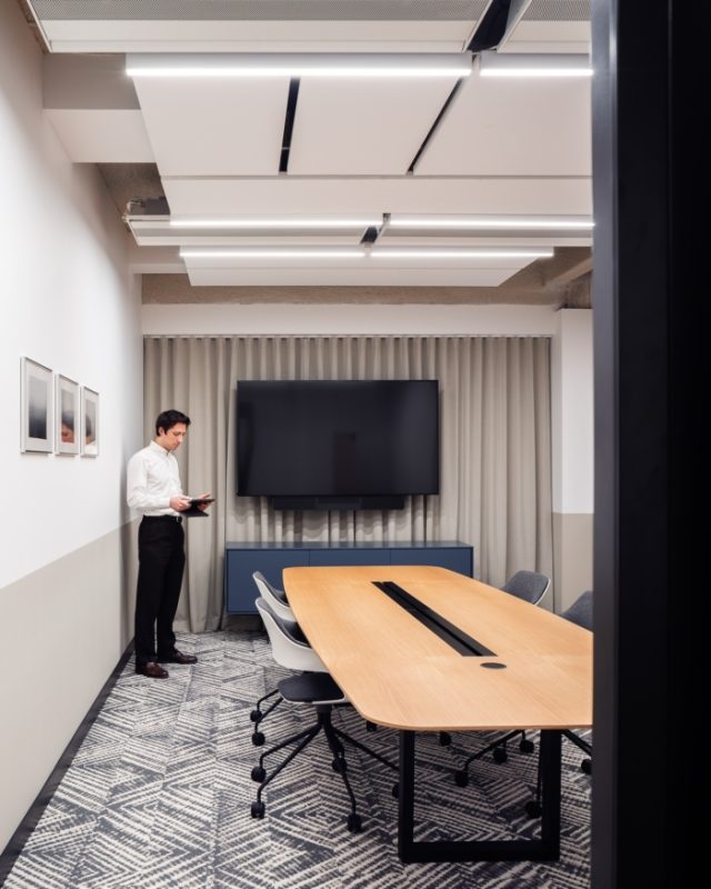 August Debouzy Offices – Paris, INDesign Marketing Services