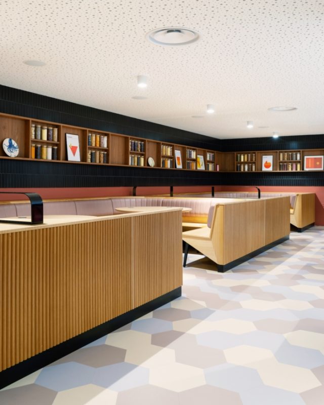 August Debouzy Offices – Paris, INDesign Marketing Services