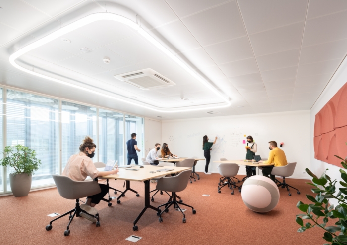 Groupe Mutuel Offices – Martigny, INDesign Marketing Services