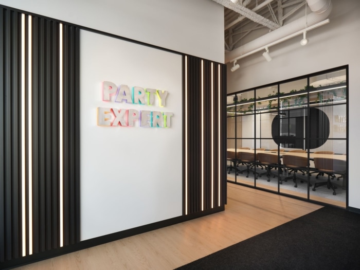 Groupe Party Expert Offices – Laval, INDesign Marketing Services